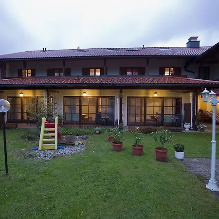 Hotel-restaurant Zum Hirschhaus Inklusiv Chiemgaukarte