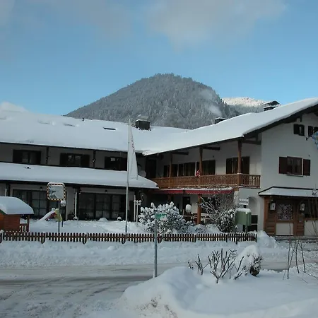 Hotel-restaurant Zum Hirschhaus Inklusiv Chiemgaukarte