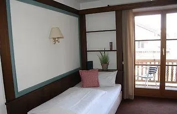Hotel-restaurant Zum Hirschhaus Inklusiv Chiemgaukarte 3*